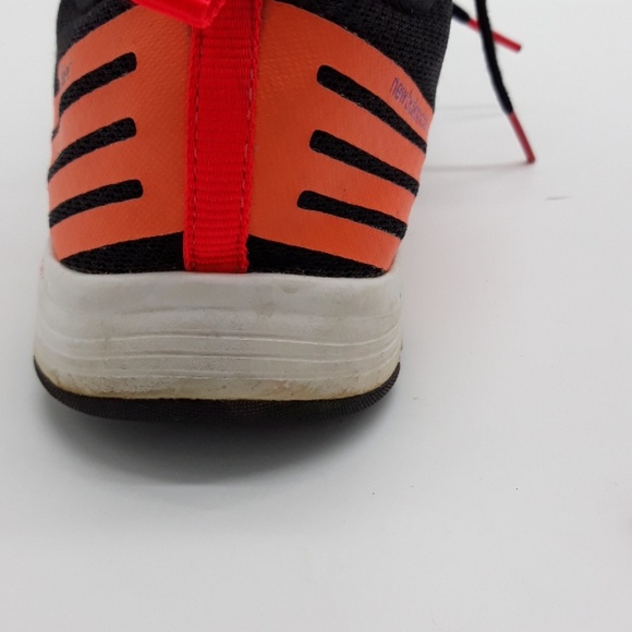 New Balance 811 Black Sneakers Sz 6 1/2 - Picture 8 of 8